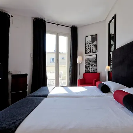 Hotel Quatro Puerta Del Sol