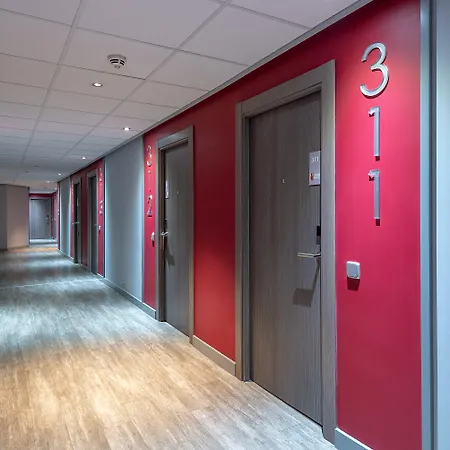 Lägenhetshotell Recoletos 3*