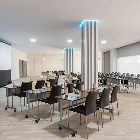 Chamartin, Affiliated By Melia Hotel Madrid