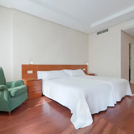 Chamartín, Affiliated By Meliá 3*