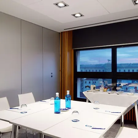 Radisson Red 4* Madrid