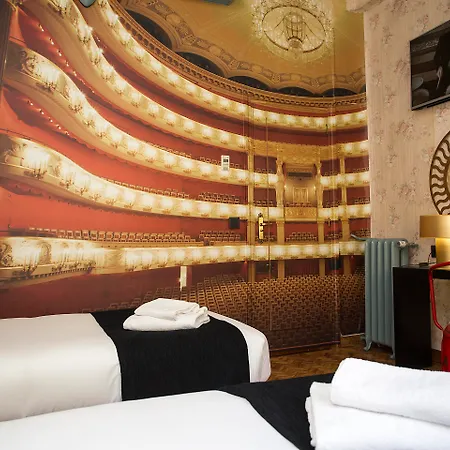Casual Del Teatro Hotel Madrid