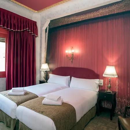 Hotel Casual Del Teatro 2*