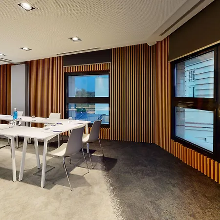 Radisson Red Hotell