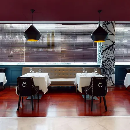 Radisson Red 4* Madrid