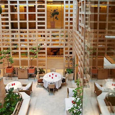 酒店 赫斯珀里亚马德里凯悦酒店 5*