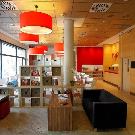Travelodge Torrelaguna 3*