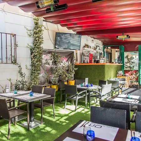 Hotel Feria De 4*