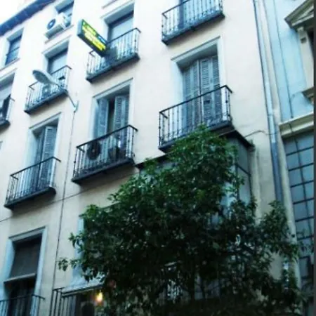 Ch Chelo Gasthof Madrid