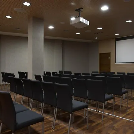Exe Moncloa Hotel Madryt