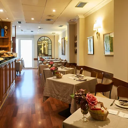 Barrio De Salamanca Hotel 4*