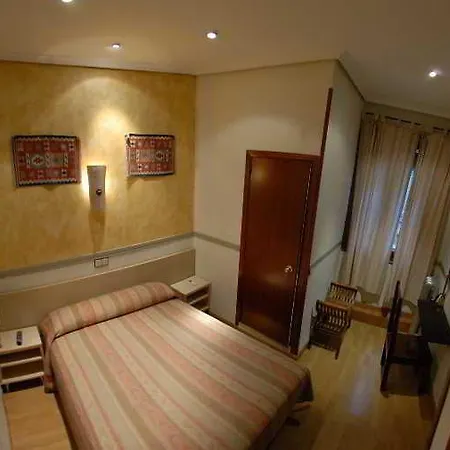 Penzion Manuela By Gaiarooms 2*