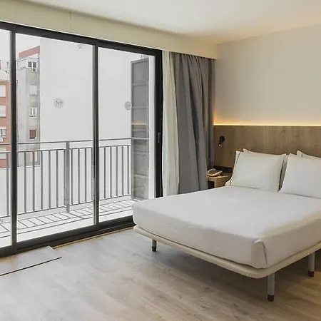 Hotel Muralto Princesa Madryt