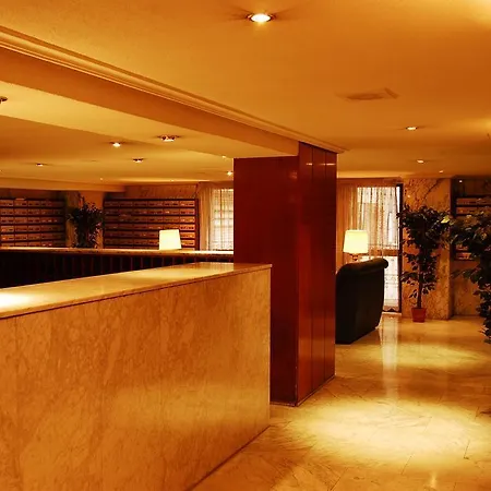 Goya 75 Hotel apartamentowy 3*