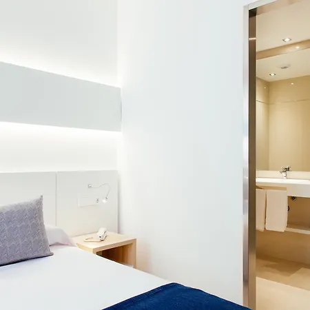 Hotel Globales Acis Y Galatea Madryt