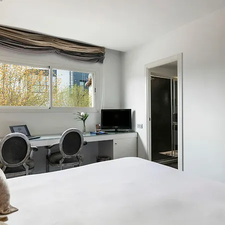 Globales Acis Y Galatea 3* Madryt