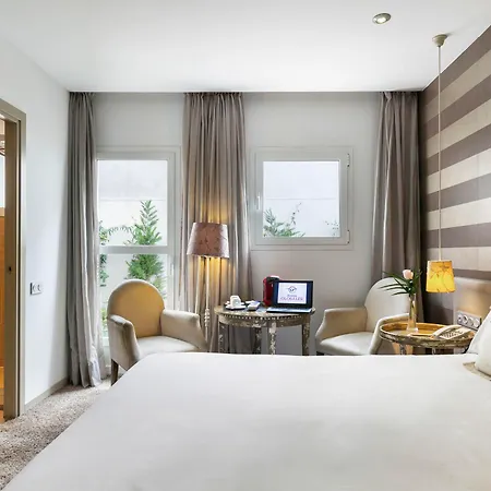 Globales Acis Y Galatea Hotel