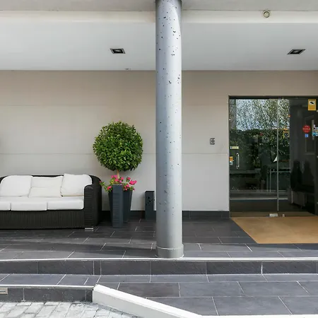 Hotel Globales Acis Y Galatea Madryt