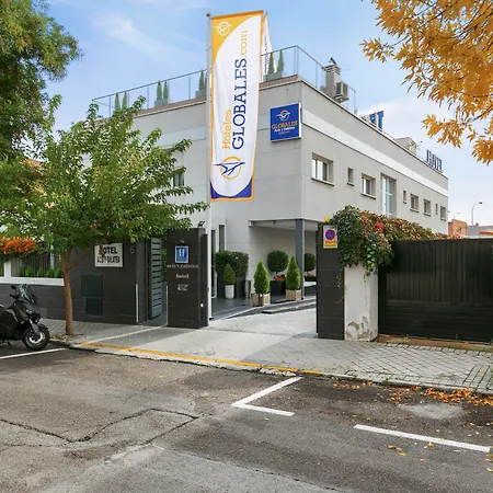 Hotel Globales Acis Y Galatea 3*