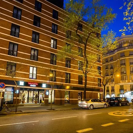 Leonardo Boutique Hotel 3*