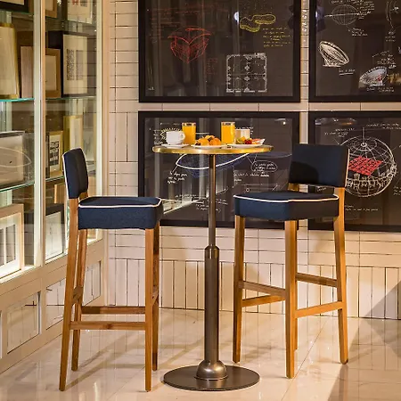 Hotel H10 Puerta De Alcala 4*