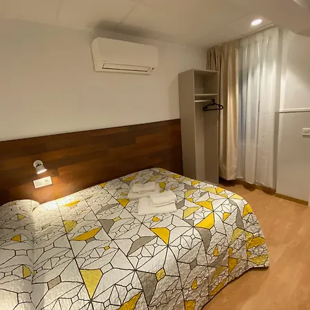 Far Gran Via Hostel Madrid