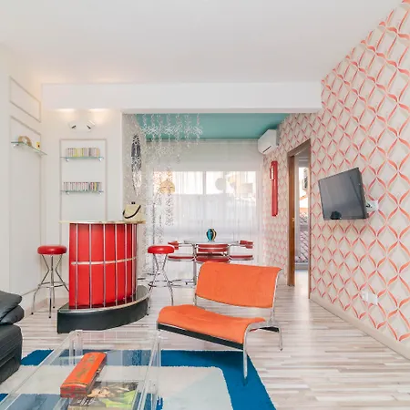 Far Gran Via Hostel