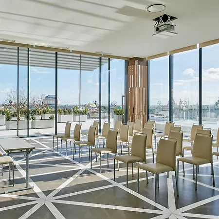 Hotel Vp Plaza Espana Design 5*