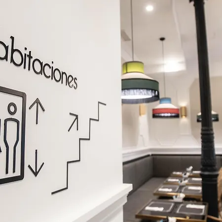Soho Boutique Opera Hotel 4*