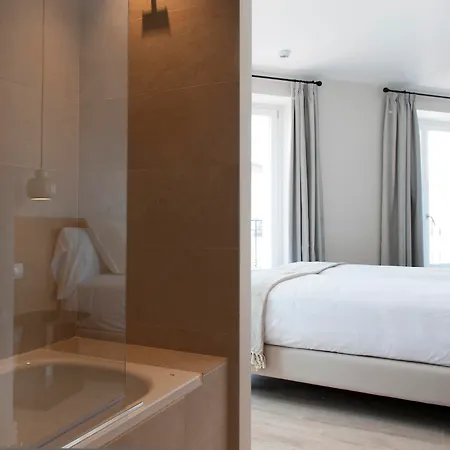 Mh Aparthotel