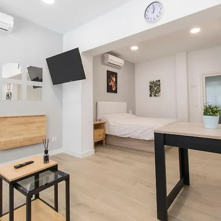 4torres Homes - Laura * Madrid