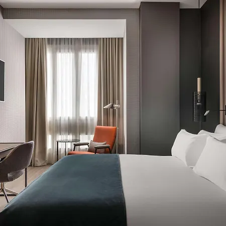 Nh Collection Gran Via Hotel 4*