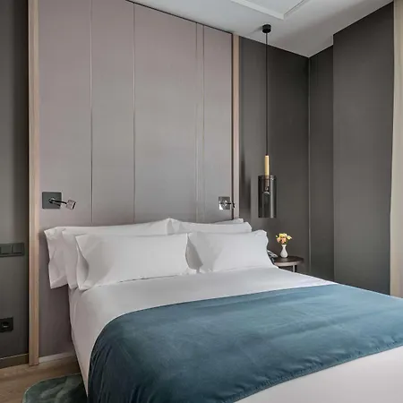 Nh Collection Gran Via Hotel 4*