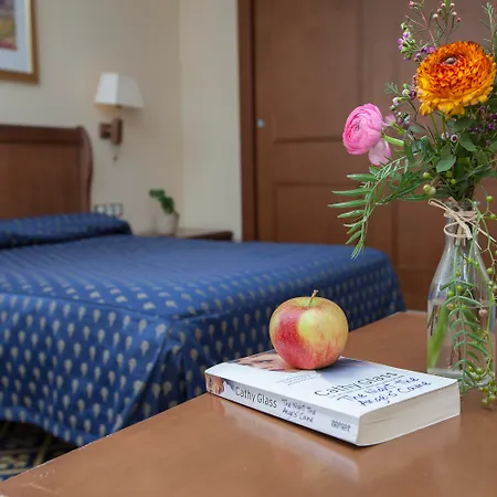 Agora Juan De Austria Hotel 4*