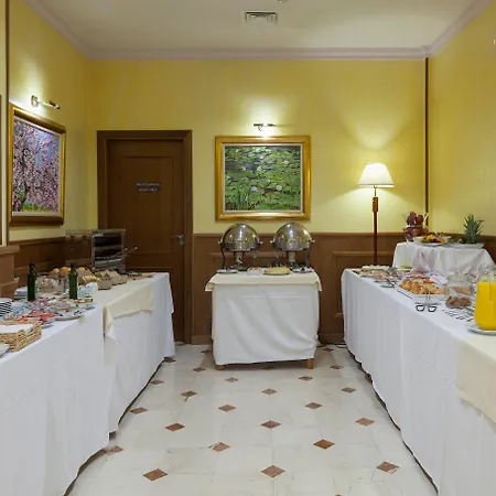 Hotel Agora Juan De Austria