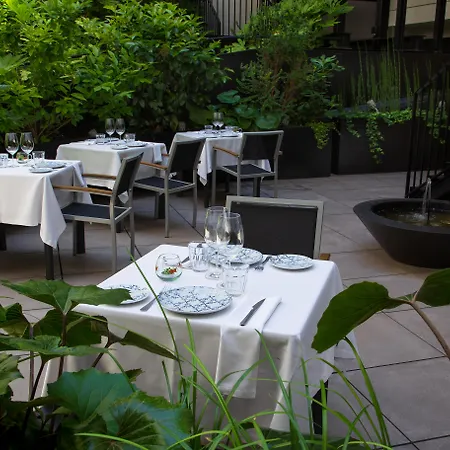 Atocha Madrid, Tapestry Collection By Hilton 4*