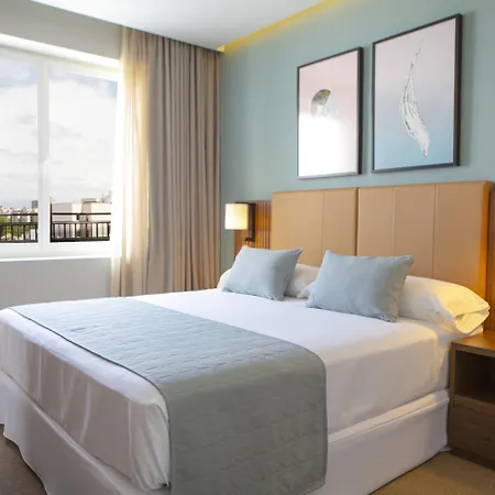 Riu Plaza Espana 4*