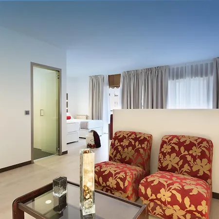 Roisa Boutique בית הארחה 3*