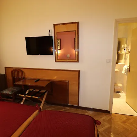 Hispano - Argentino Gran Via 3* Madrid