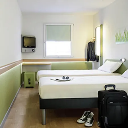 Hotel Ibis Budget Calle 30