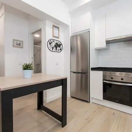 4torres Homes - Laura