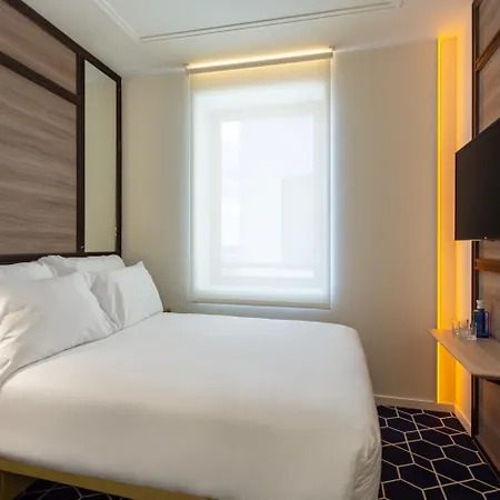 Pestana Cr7 Gran Via Hotel