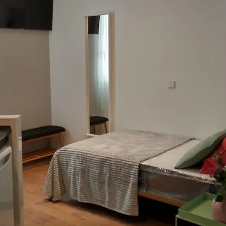 Smartr Gran Via 47 Aparthotel 3*