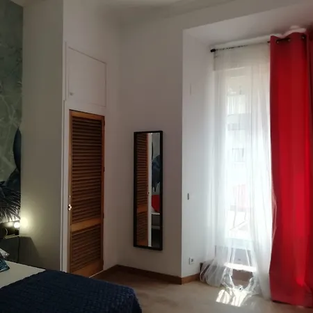 Smartr Gran Via 47 Aparthotel Madrid
