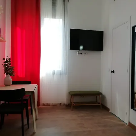 Aparthotel Smartr Gran Via 47