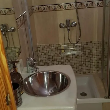 Apartamento Piso De Alquiler Cómodo Y A 5 Min De Atocha Madrid