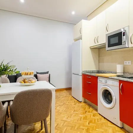 Apartment Centrico Con 3 Banos En Puerta Del Sol Y Atocha