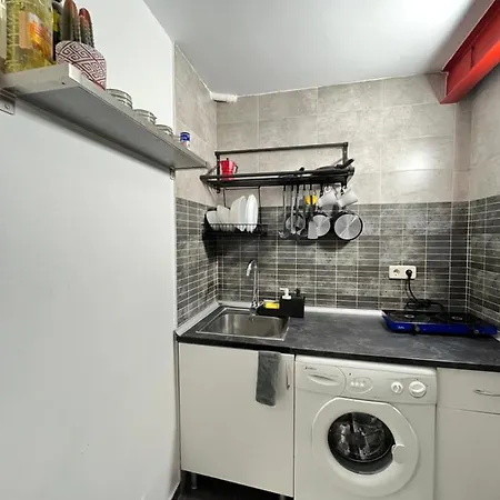 Estudio Caravaca Temporal Apartment Madrid