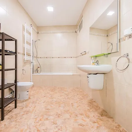 Apartamento Grand Latina *