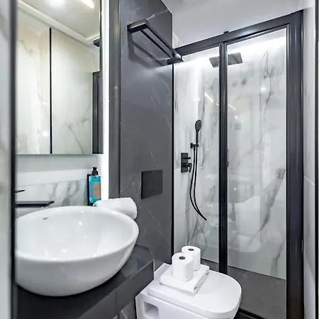 Dobohomes - Montesa 20 Aparthotel Madrid